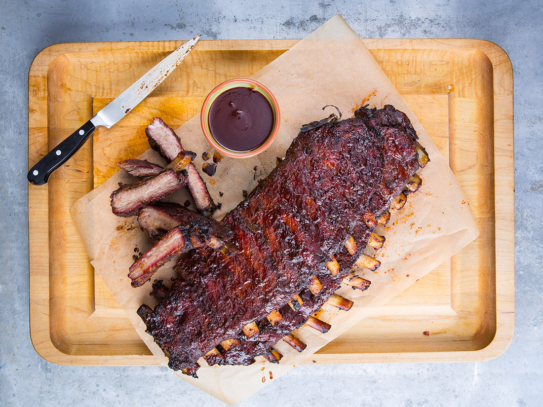 How to Cook St. Louis Ribs: Pro Tips for Smoking & Spices